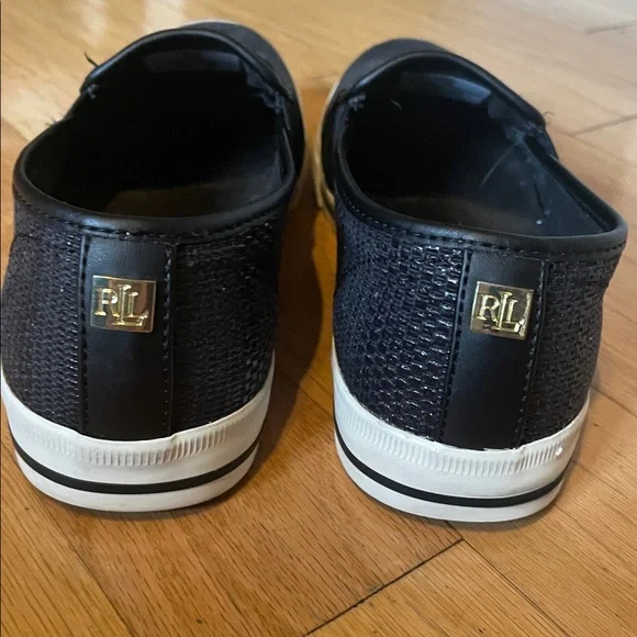 Ralph Lauren navy “Jinny “ Stefan shoes/casual sneakers women’s size 6 1/2 - Picture 5 of 9